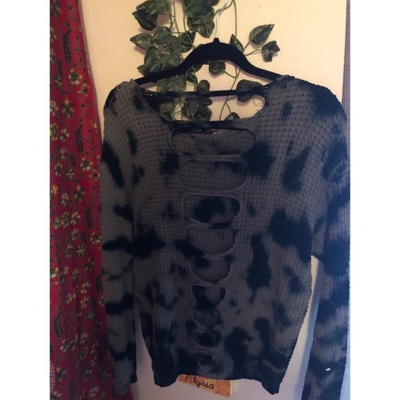 Vintage Cutout Sweater - Picture 2 of 2